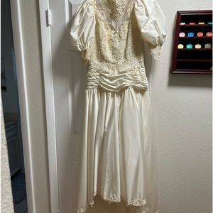 Vintage Wedding Dress